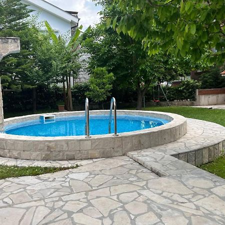 Apartments Apple Cat Montenegro Ko ビエラ エクステリア 写真