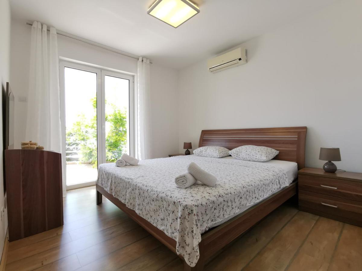 Apartments Apple Cat Montenegro Ko ビエラ エクステリア 写真