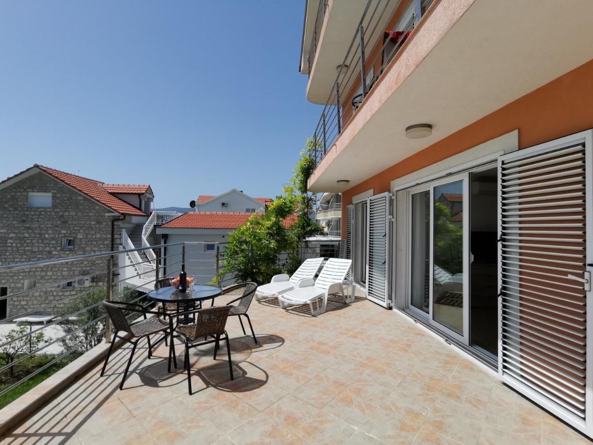 Apartments Apple Cat Montenegro Ko ビエラ エクステリア 写真