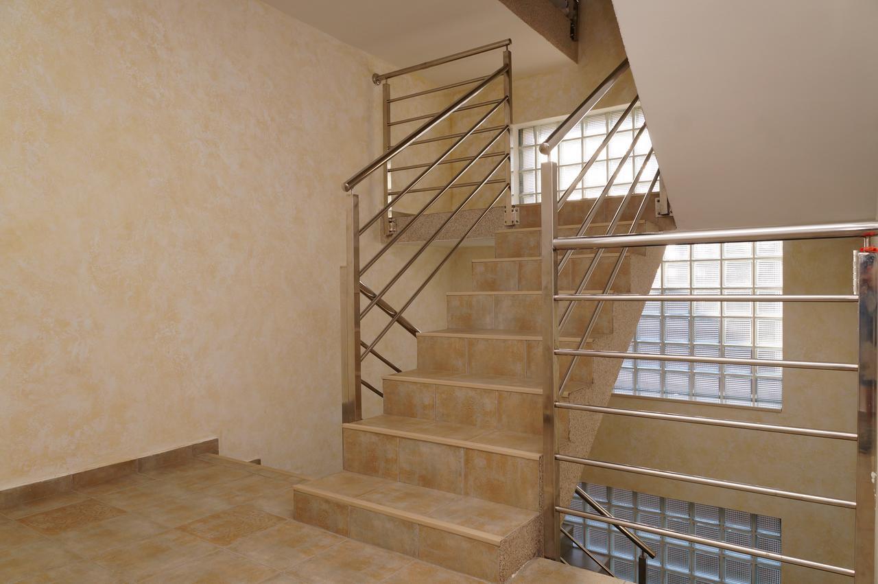 Apartments Apple Cat Montenegro Ko ビエラ エクステリア 写真