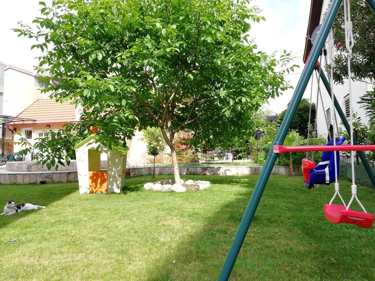 Apartments Apple Cat Montenegro Ko ビエラ エクステリア 写真