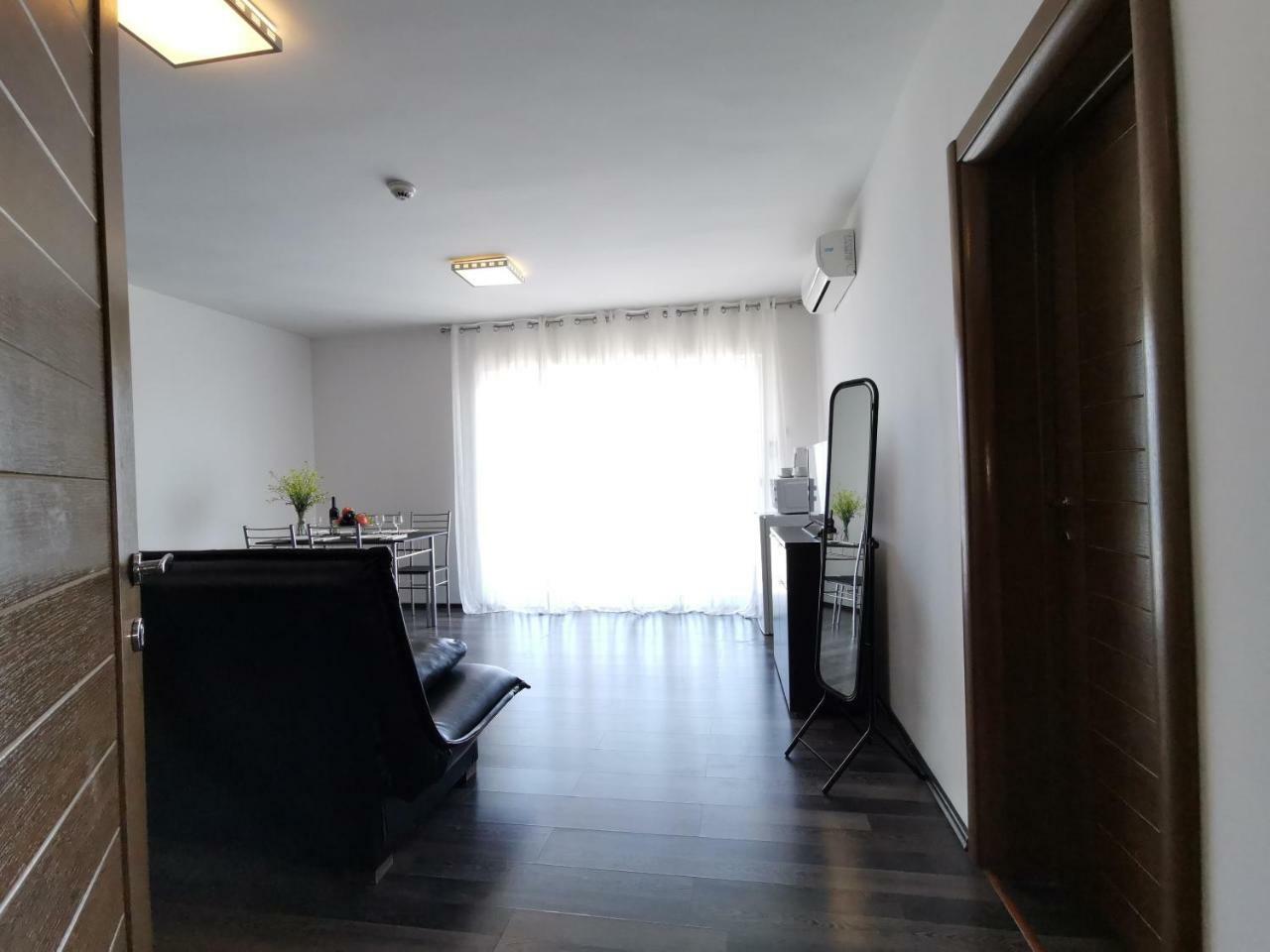 Apartments Apple Cat Montenegro Ko ビエラ エクステリア 写真