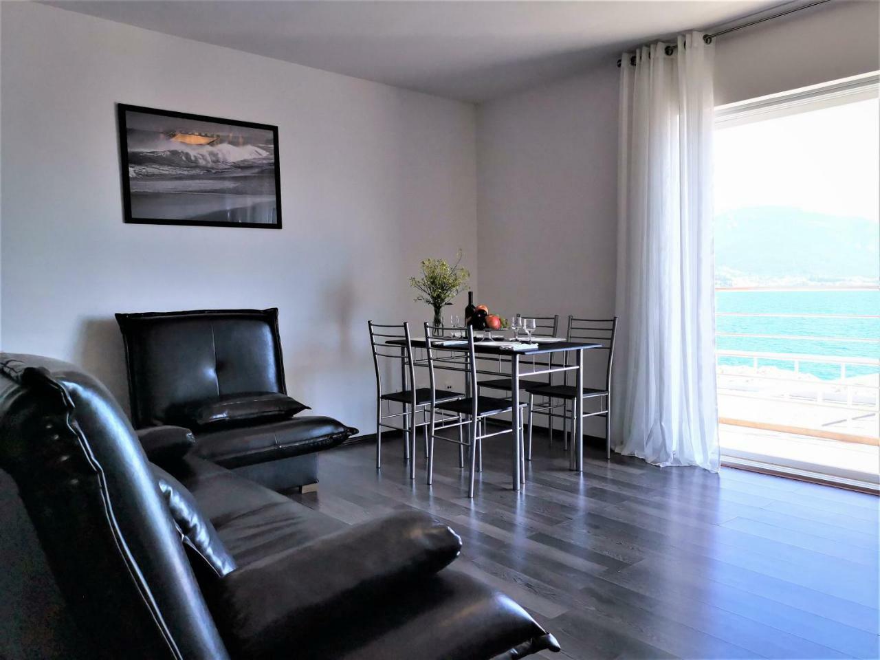 Apartments Apple Cat Montenegro Ko ビエラ エクステリア 写真