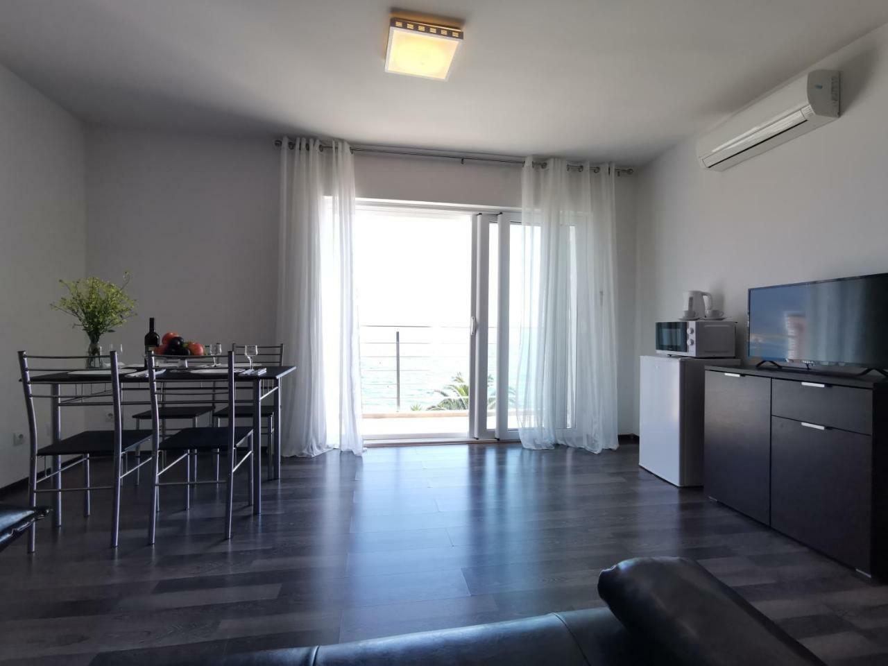 Apartments Apple Cat Montenegro Ko ビエラ エクステリア 写真