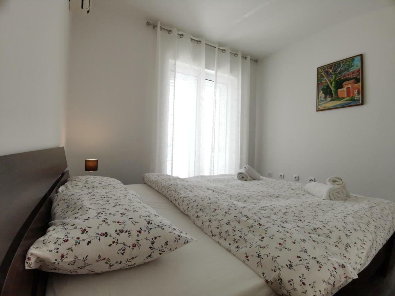 Apartments Apple Cat Montenegro Ko ビエラ エクステリア 写真